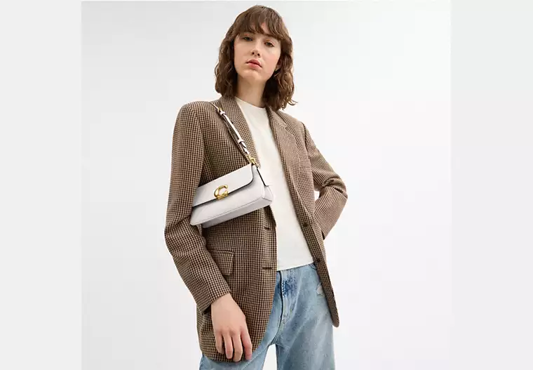 Jet Shoulder Bag