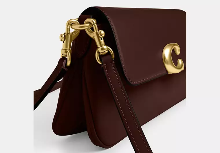 Jet Shoulder Bag