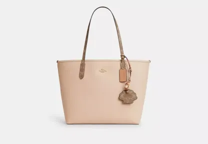 City Tote Bag With Shell Charm