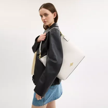 Laurel Large Shoulder Bag