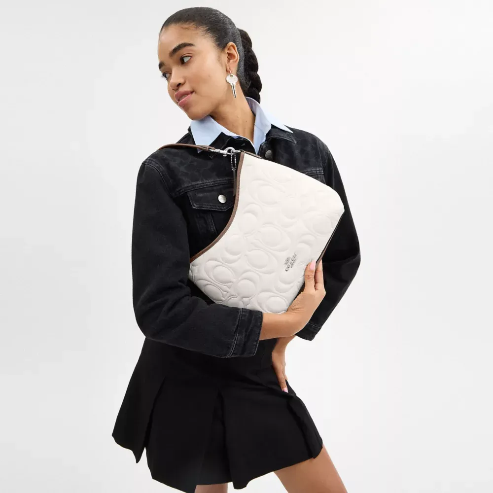 Laurel Shoulder Bag In Signature Leather