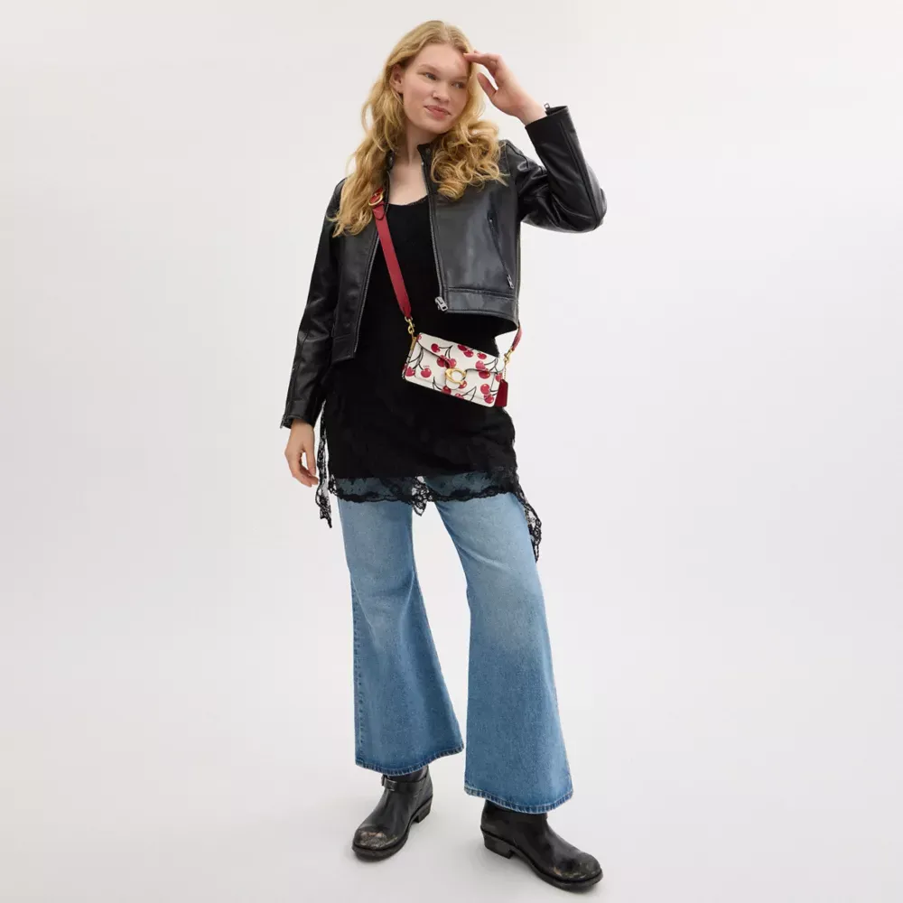 Tabby Shoulder Bag 20 With Cherry Print