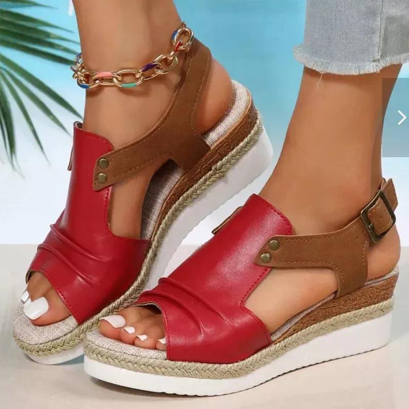 Women's Chunky Platform Classic Leather Sandals