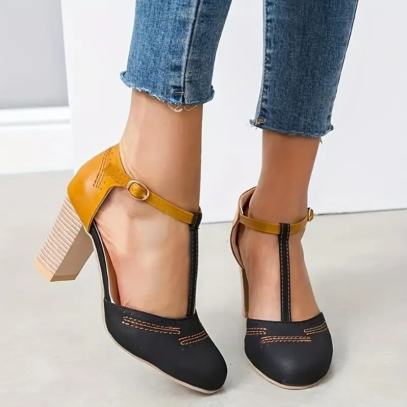 Women Low Heel Closed Round Toe Pumps
