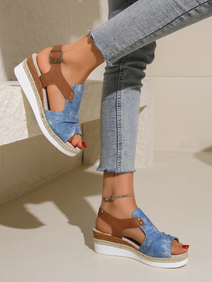 Women's Chunky Platform Classic Leather Sandals