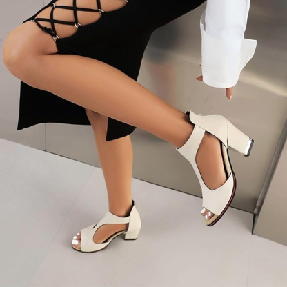 𝑶𝒓𝒕𝒉𝒐𝒑𝒂𝒆𝒅𝒊𝒄  𝑯𝒆𝒆𝒍  𝑺𝒂𝒏𝒅𝒂𝒍𝒔