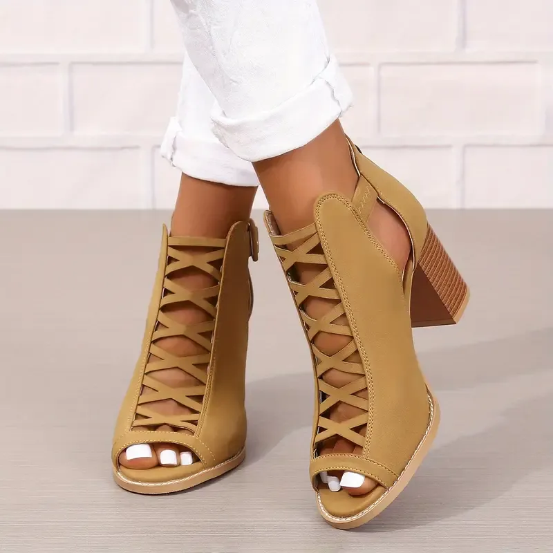 Women's Chunky Heeled Sandals