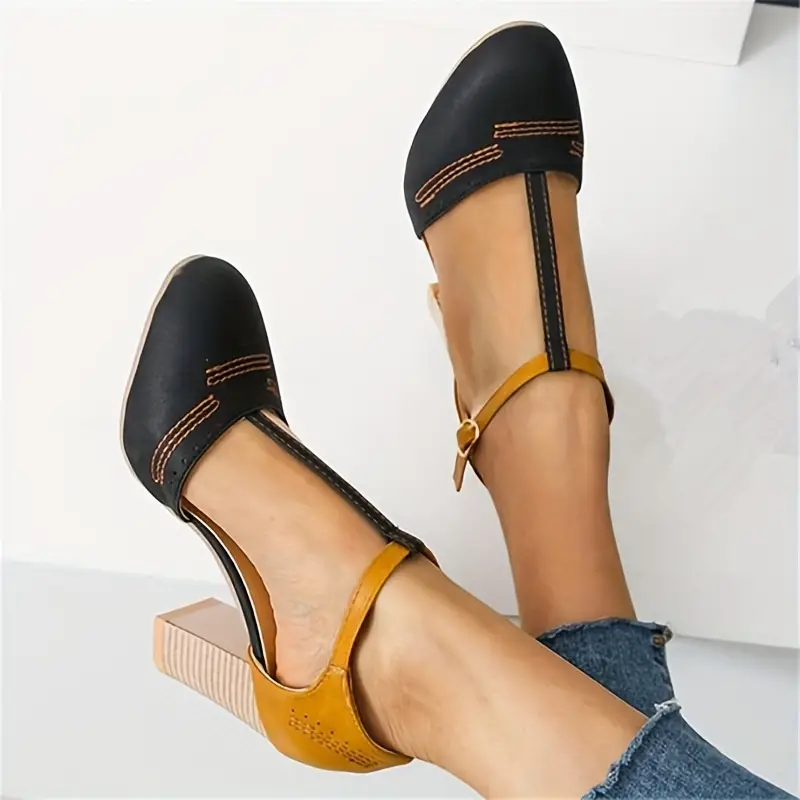 Women Low Heel Closed Round Toe Pumps