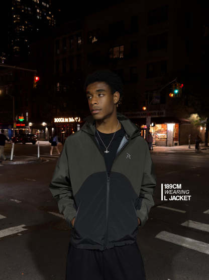 BAthtLACLAVA RAIN JACKET -