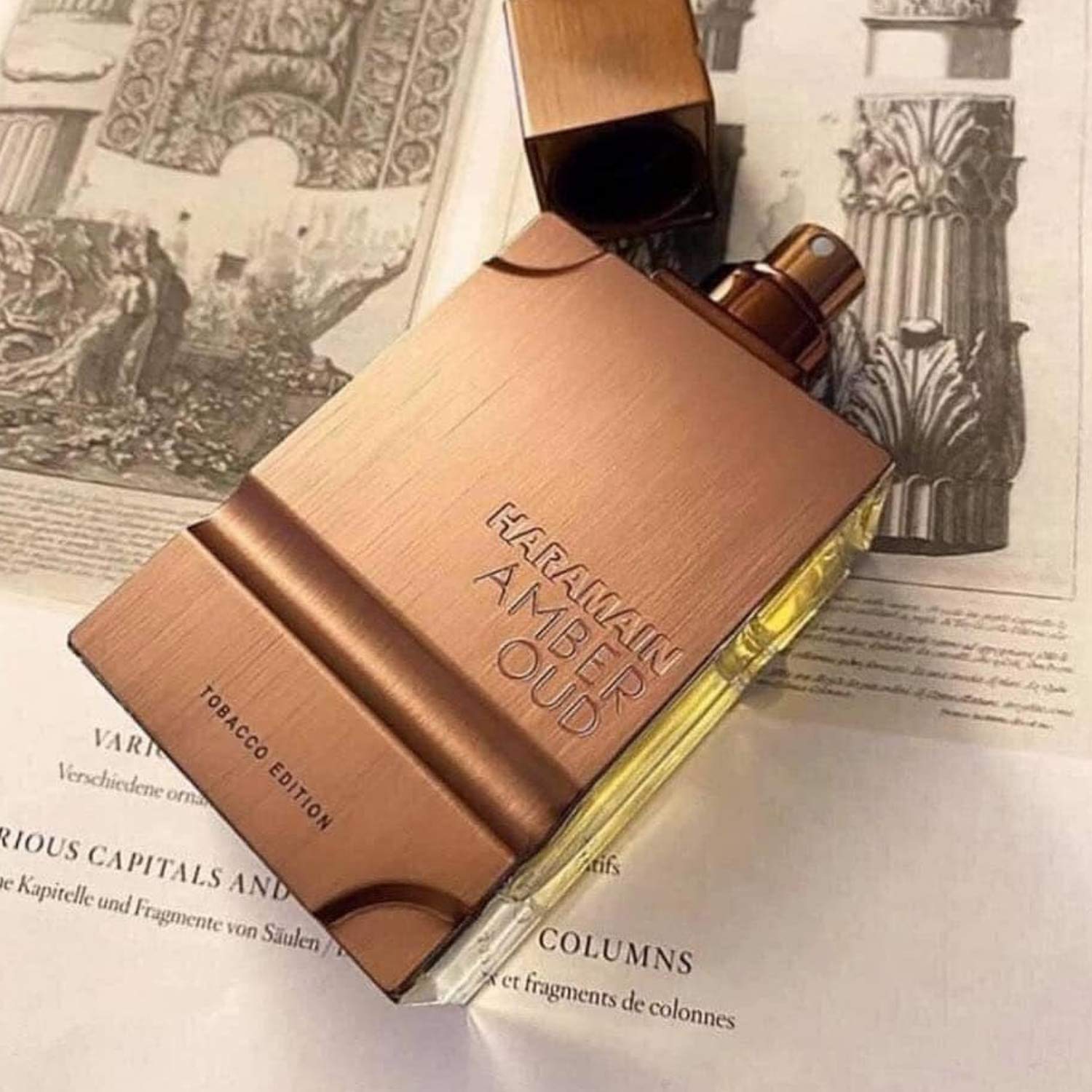 Al Haramain Amber Oud Tobacco Edition for Unisex - Arabian Perfume for Women & Men - Long Lasting Fragrance with Notes of Tobacco Leaf, Cinnamon, Vanilla, Dried Fruit - Arabic Cologne - 2 oz EDP Spray
