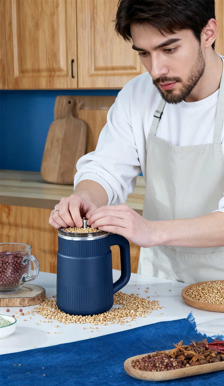Einfache Bedienung der Getreidemühle für Zuhause