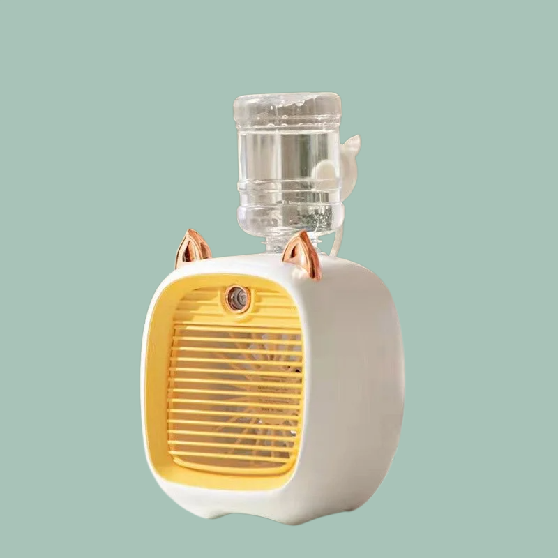 Creative little fox humidifying spray cooling fan household desktop small fan spray fan