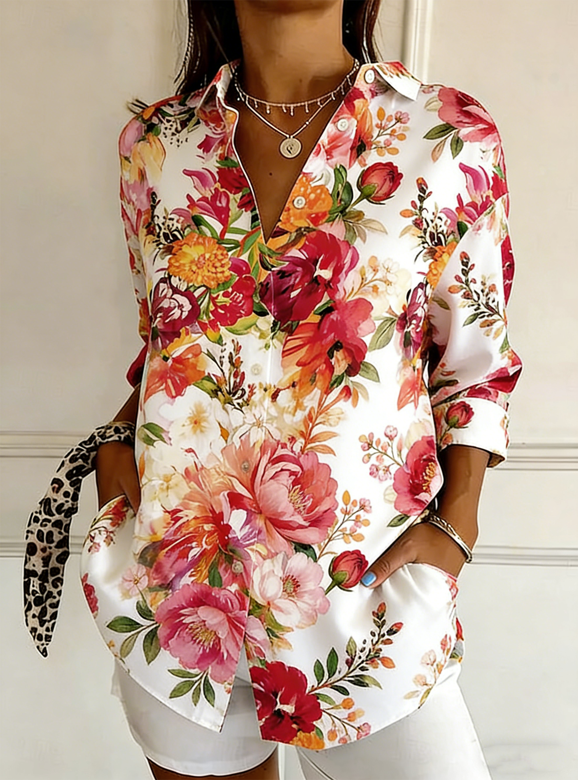 Women's Casual Half-Sleeve Shirt with Botanical Floral Print