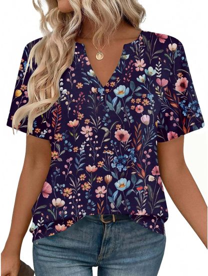 Women's short-sleeved V-neck T-shirt, cute and casual style