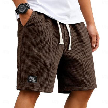 Men Waffle Knit Drawstring Elastic Waist Label Decor Casual Five Inch Sweat Shorts