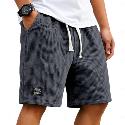 Men Waffle Knit Drawstring Elastic Waist Label Decor Casual Five Inch Sweat Shorts