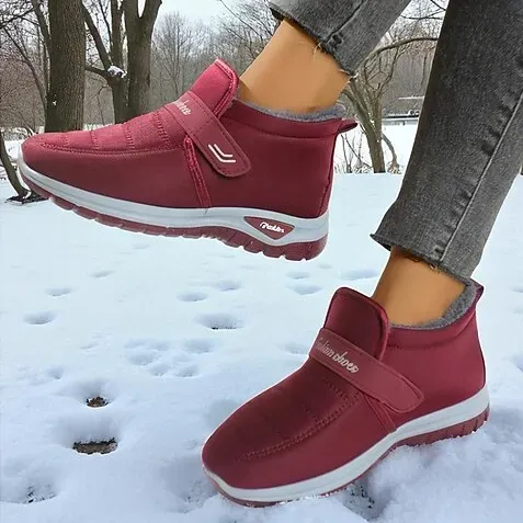 Women’s Slip-On Fleece-Lined Winter Boots – Warm, Waterproof & Anti-Slip