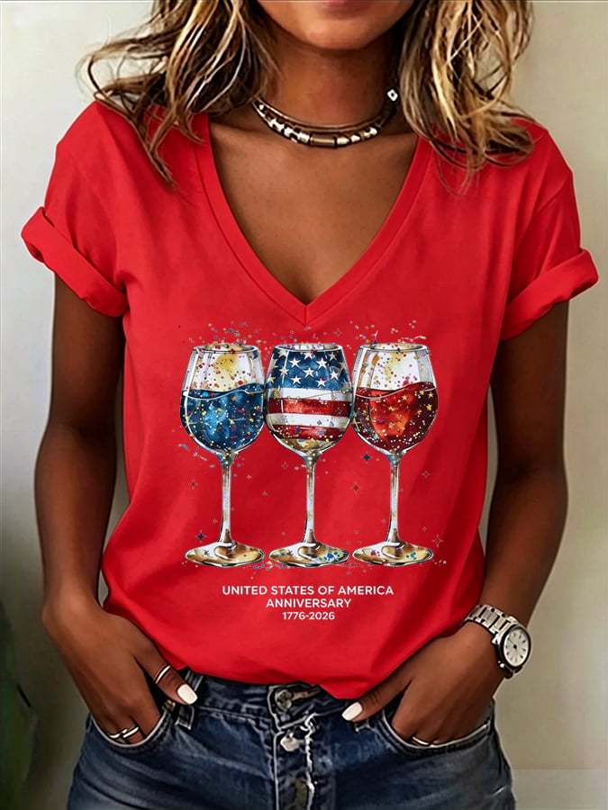 Women's American Flag Red Wine Glasses CelebrateT-Shirt