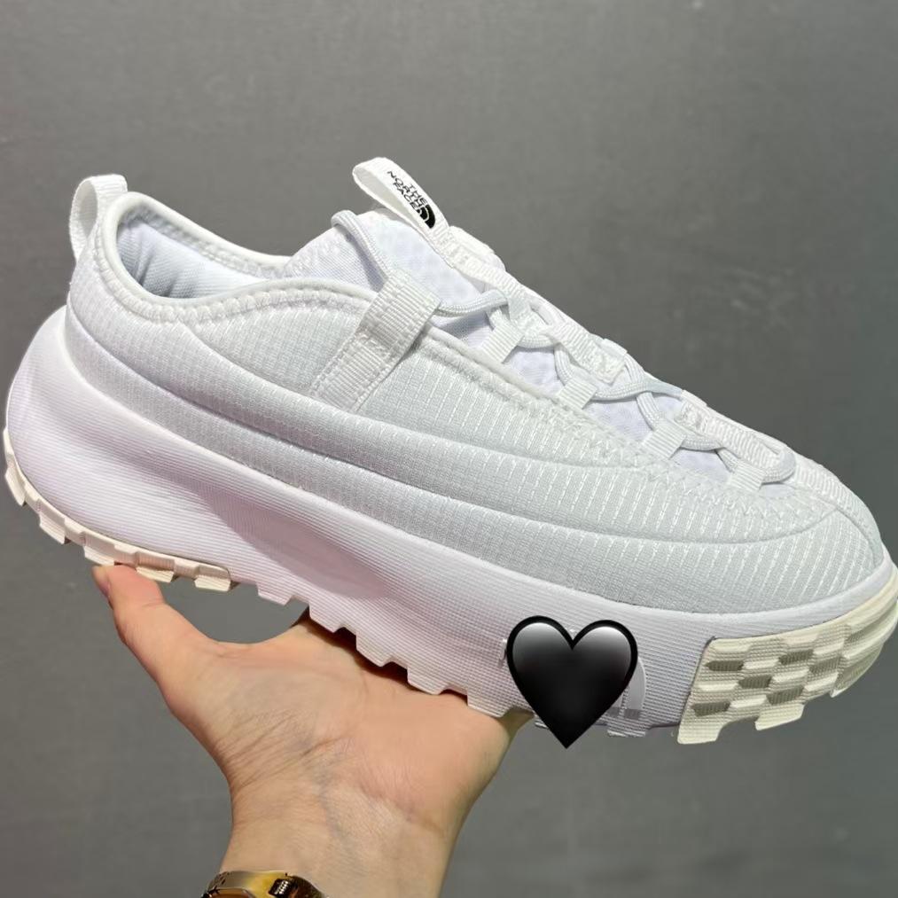 Mesh durable low-top casual shoes