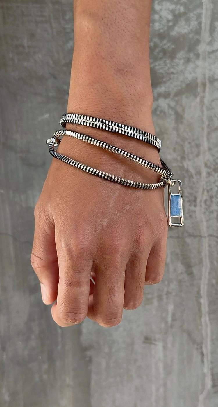 Zipper bracelet/necklace