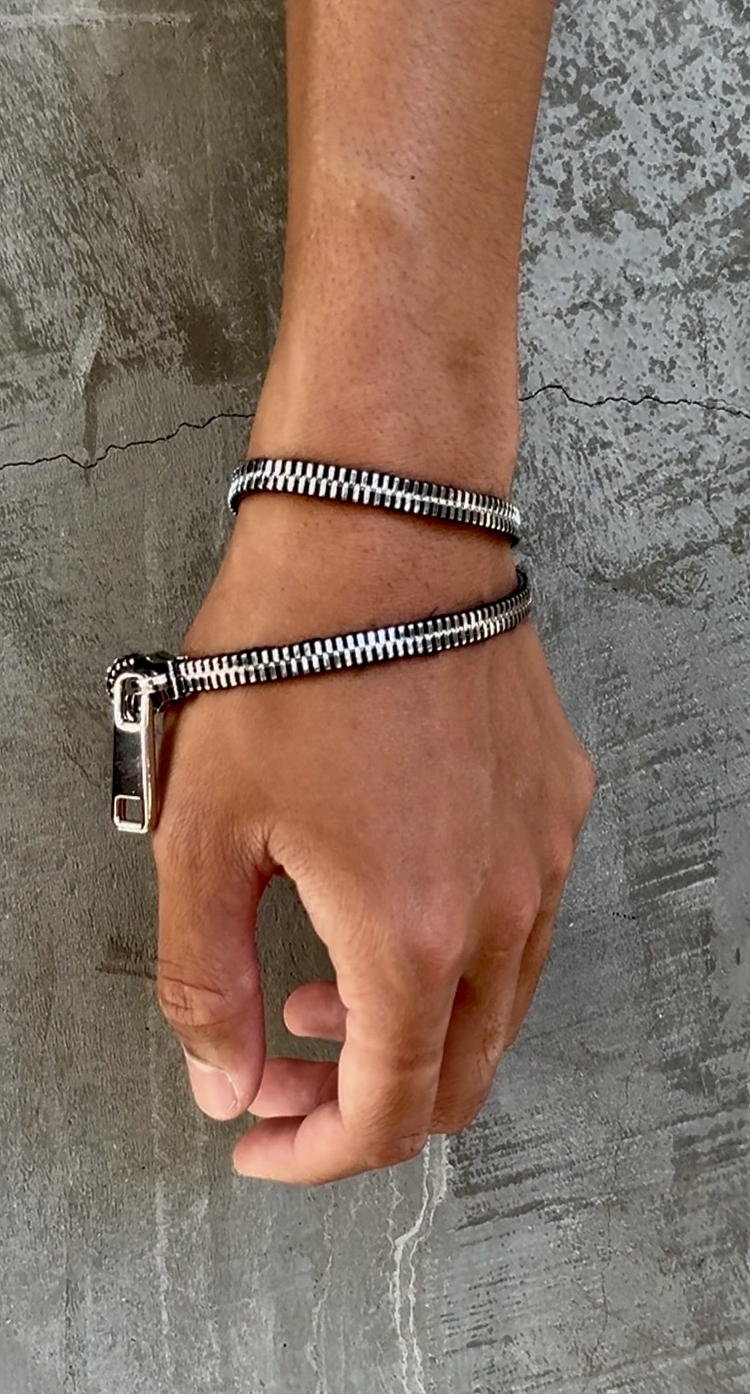 Zipper bracelet/necklace