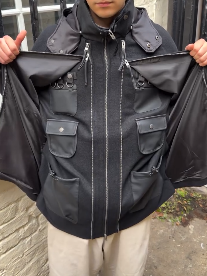 Men's multi-pocket multi-functional jacket