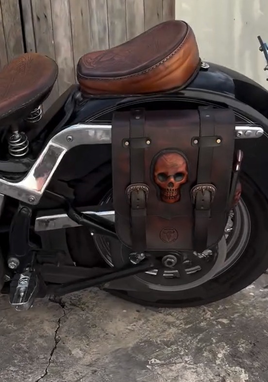 3D Skull Shoulder Bag