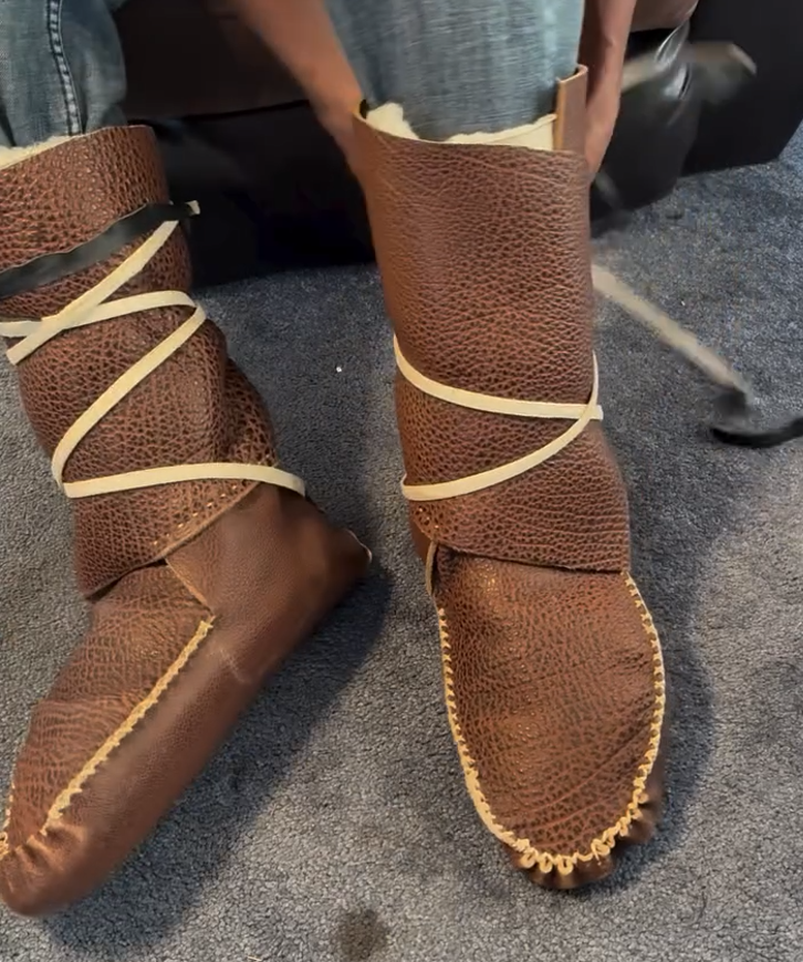 Homemade leather warm boots