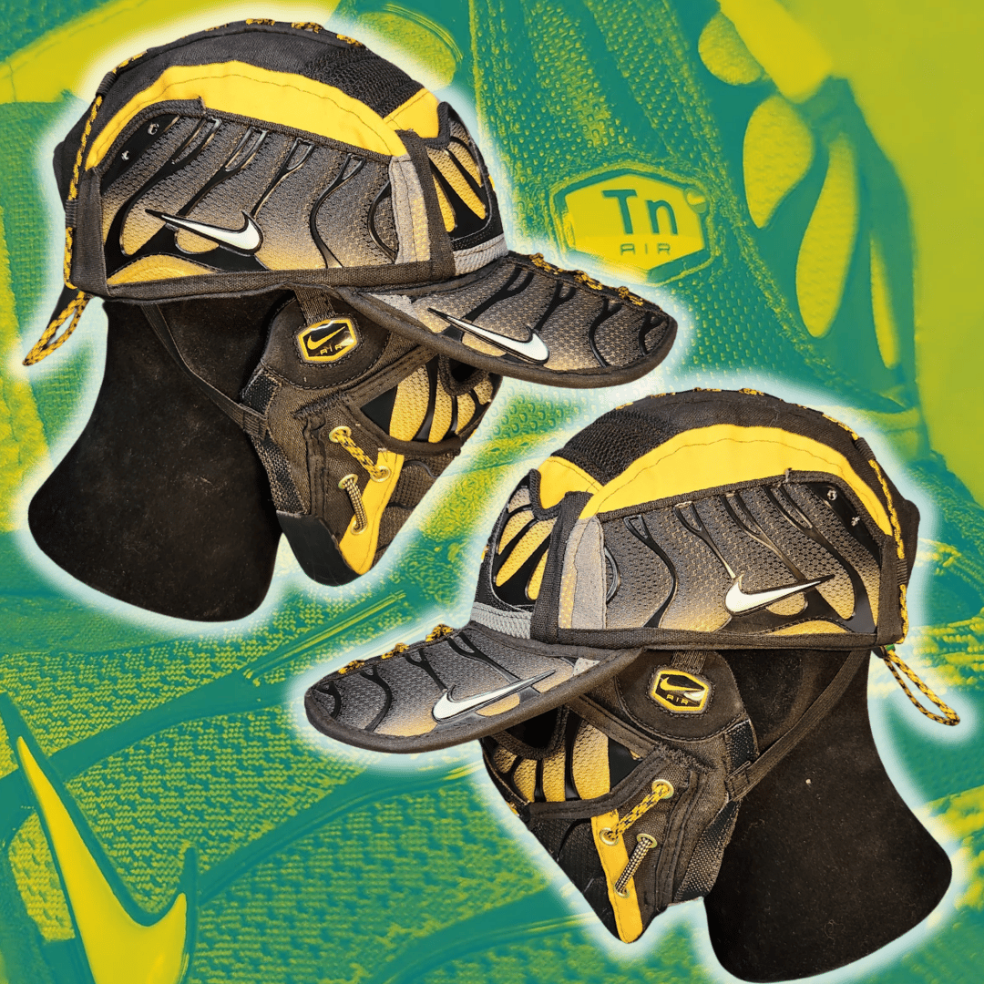 Scorpion hat and mask set
