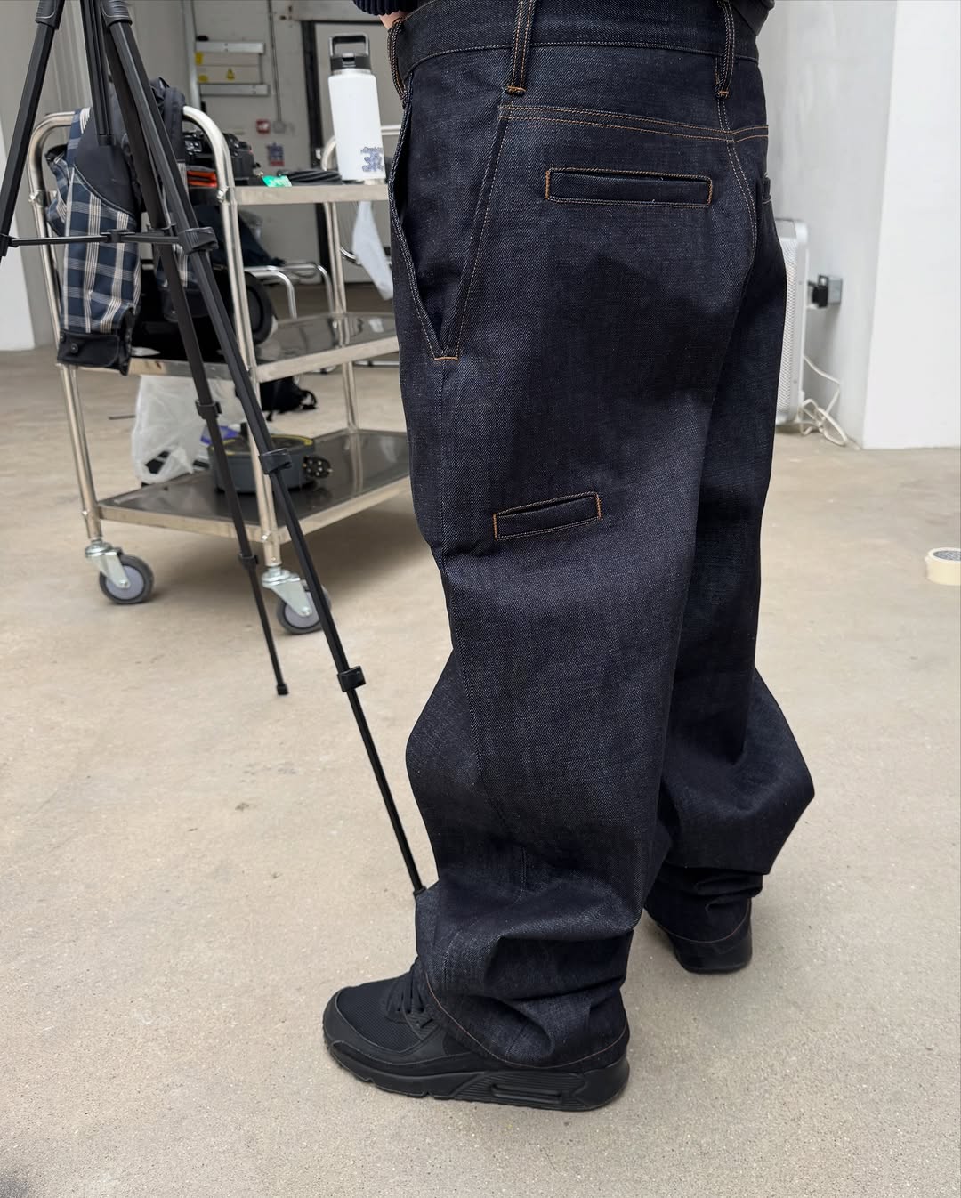 Two-way pocket raw selvedge jeans