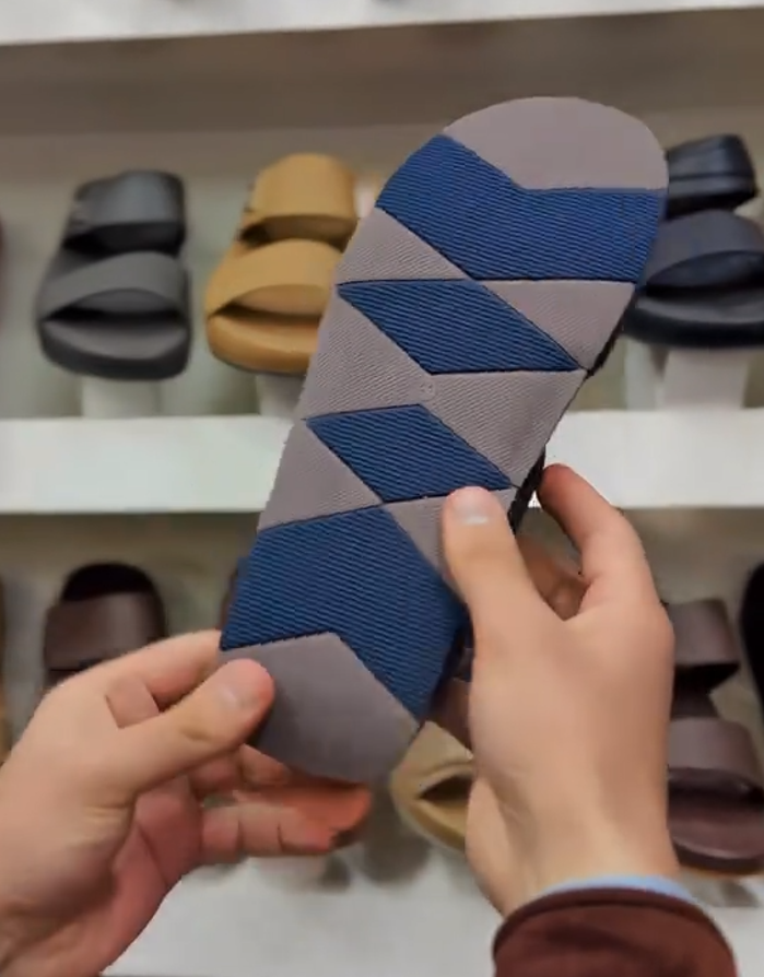 Genuine leather soft-soled slippers