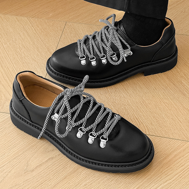 Men's Black Hiking Derby Shoes