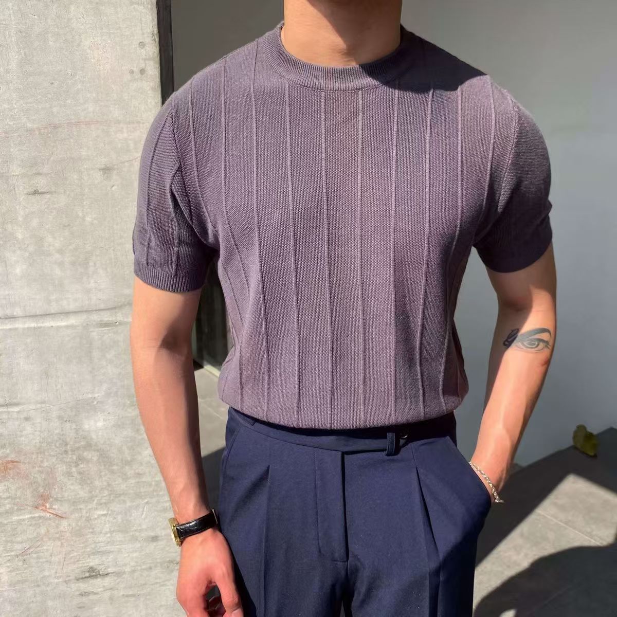 Short-sleeved knitted round neck base layer