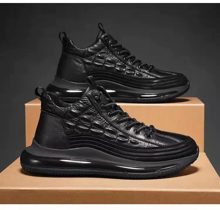 Crocodile Pattern Fashionable Men's Shoes Lightweight Sneakers