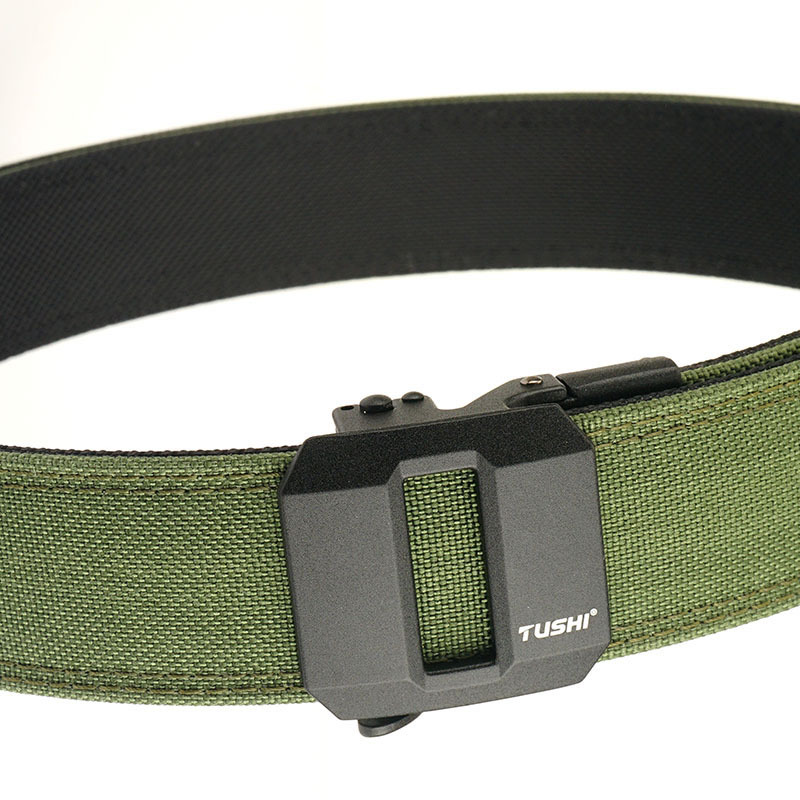 Double-layer reinforced automatic buckle belt