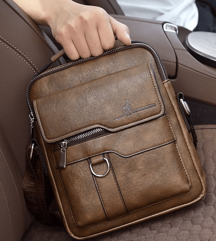💫Casual large-capacity multifunctional  bag — waterproof, wear-resistant, and stylish💼