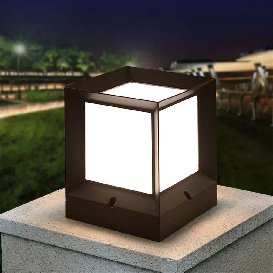 BowLift | Modern LED outdoor floor lamp for driveways, gates, and gard
