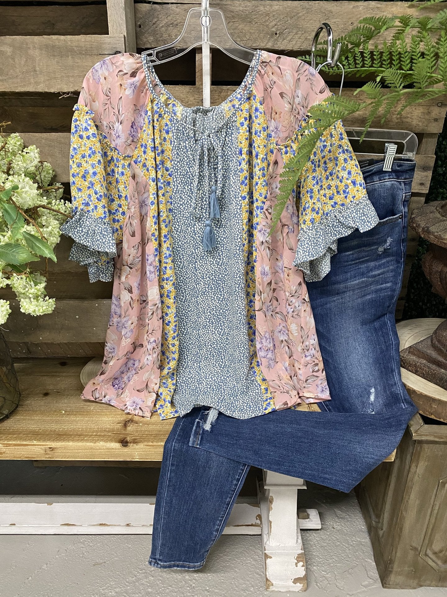 Floral Patchwork Ruffle Edge Sleeve T-shirt