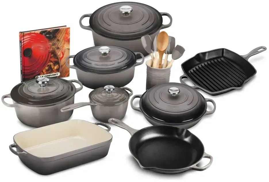 21-piece Signature Cast Iron Cookware Set