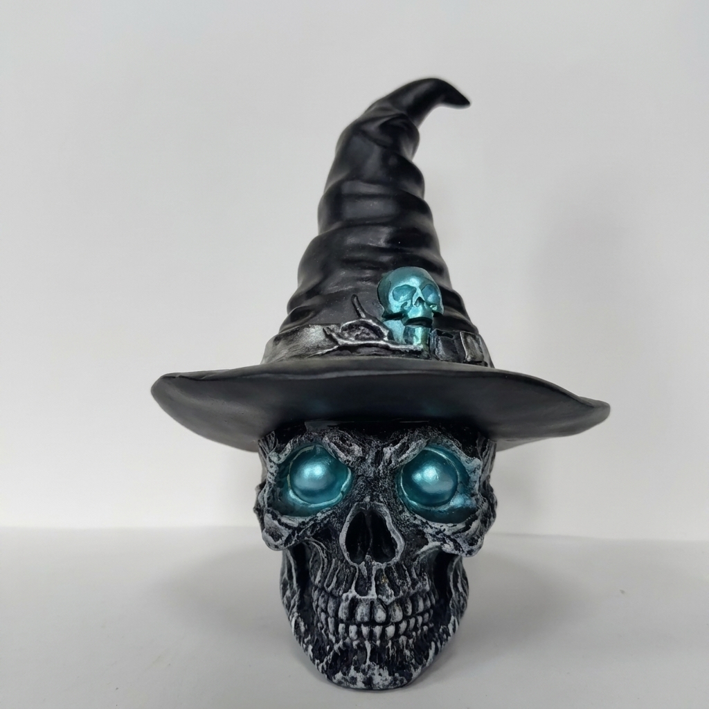 🎃 Glowing Witch Skull Decor  ⭐⭐⭐⭐⭐ 4.9/5