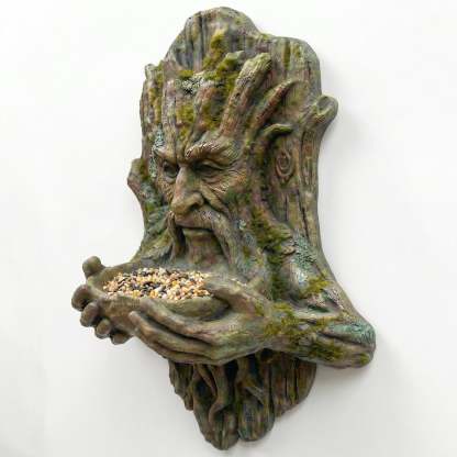 Tree Guardian – The Keeper Feeder- Bring magic to your garden 8 inch