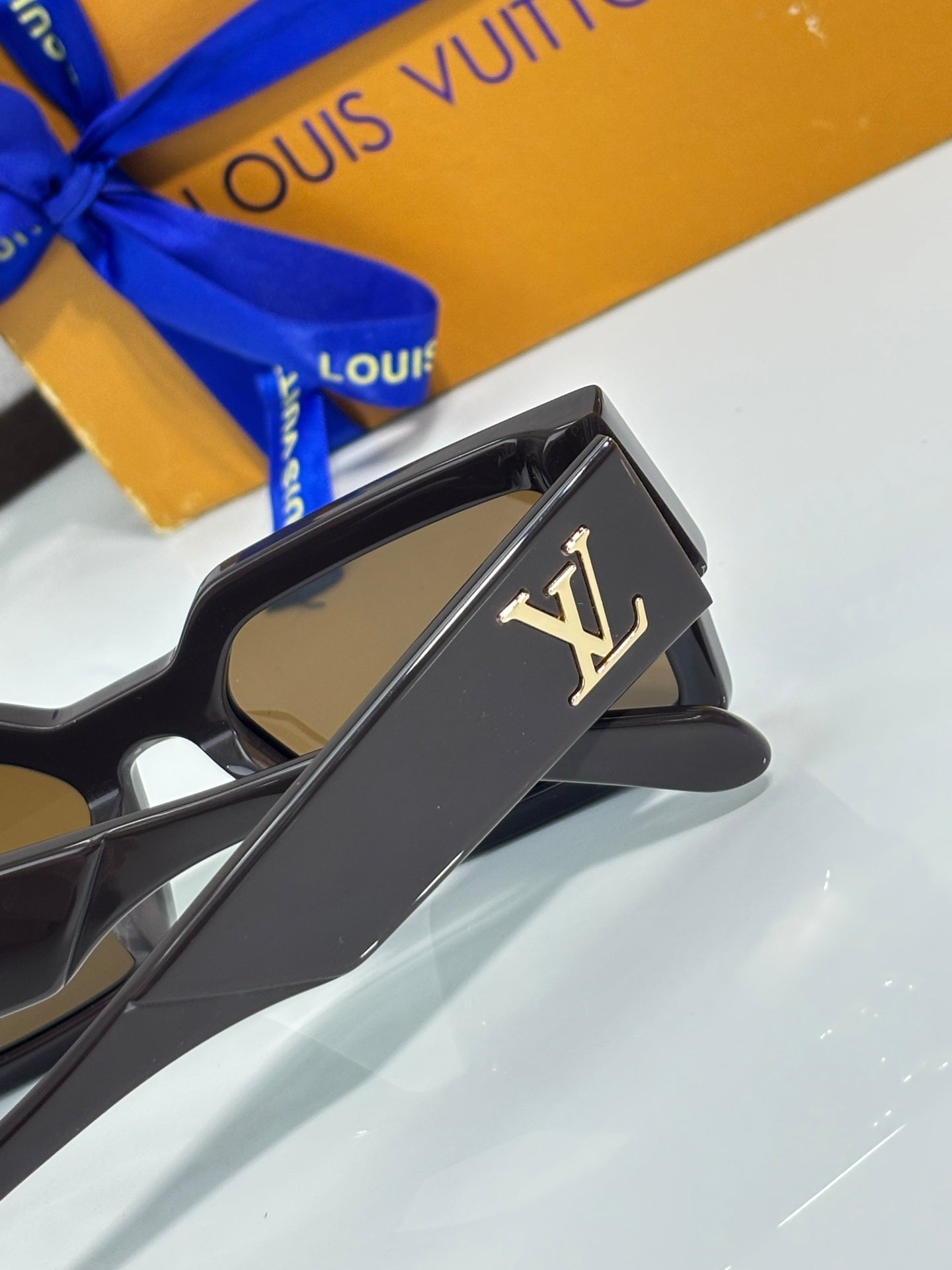 Fashion hot 5 color sunglasses 020201