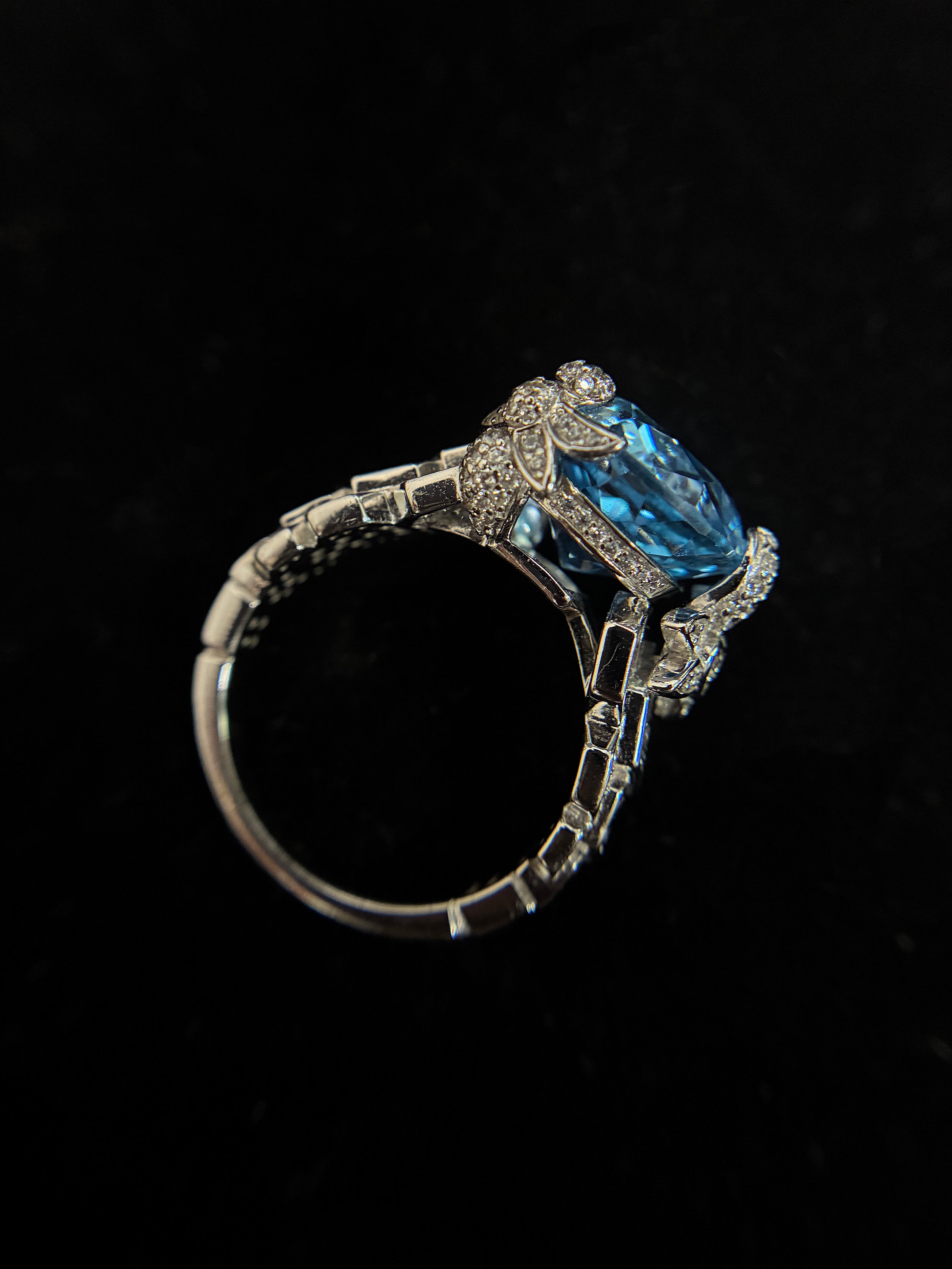 Oval Cut Aquamarine Tone Spinel Ring with Diamond Accents, S925 Silver Vintage Leaf Design Ring