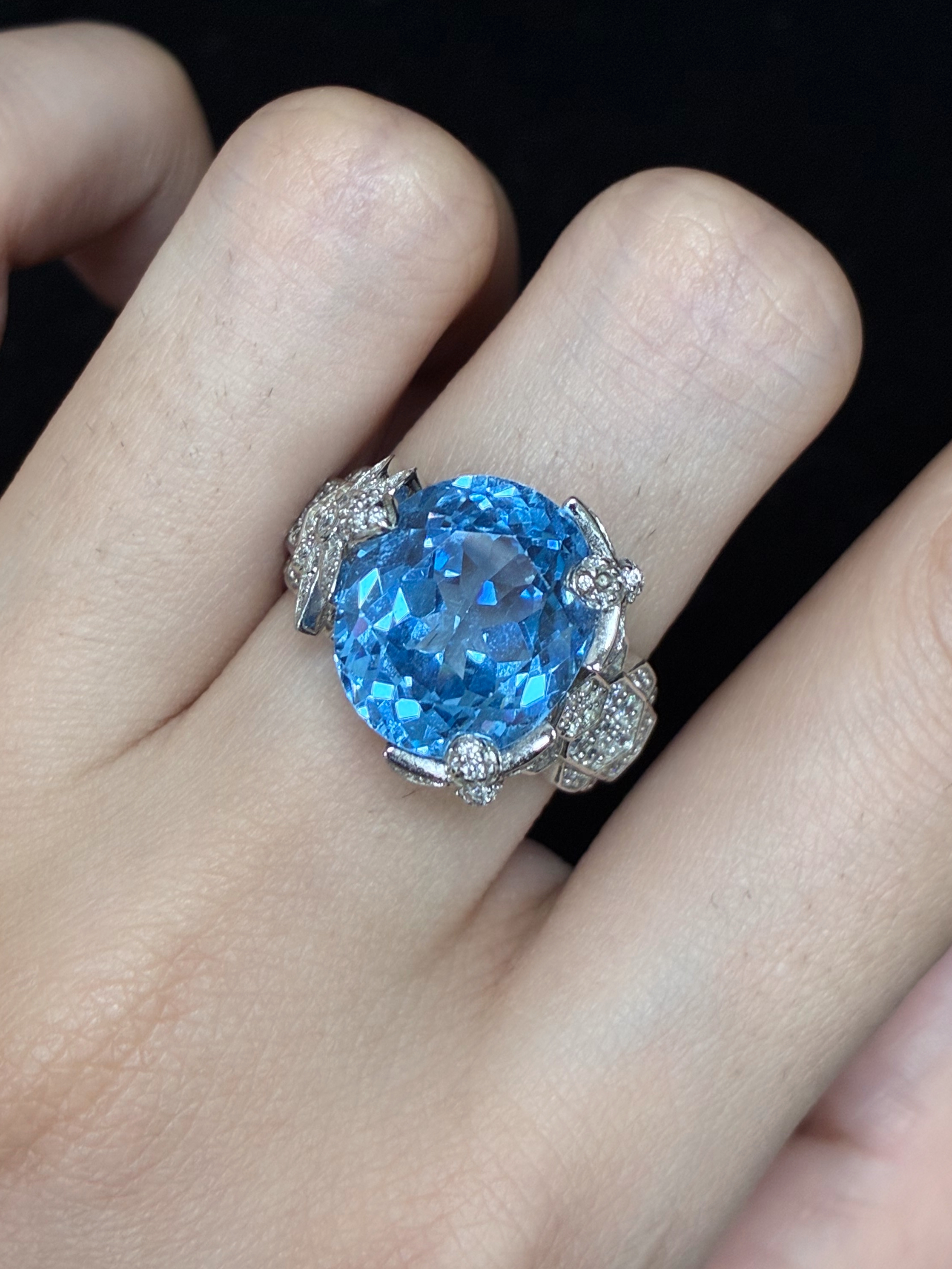 Oval Cut Aquamarine Tone Spinel Ring with Diamond Accents, S925 Silver Vintage Leaf Design Ring