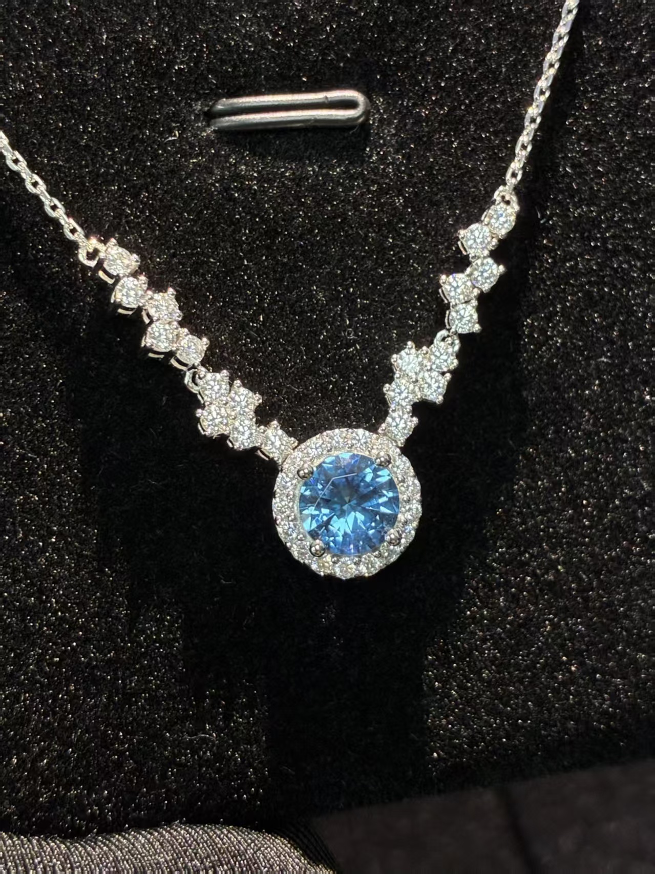 Round Aquamarine Tone Lab Grown Spinel Halo Necklace with V-Shape Pave Chain
