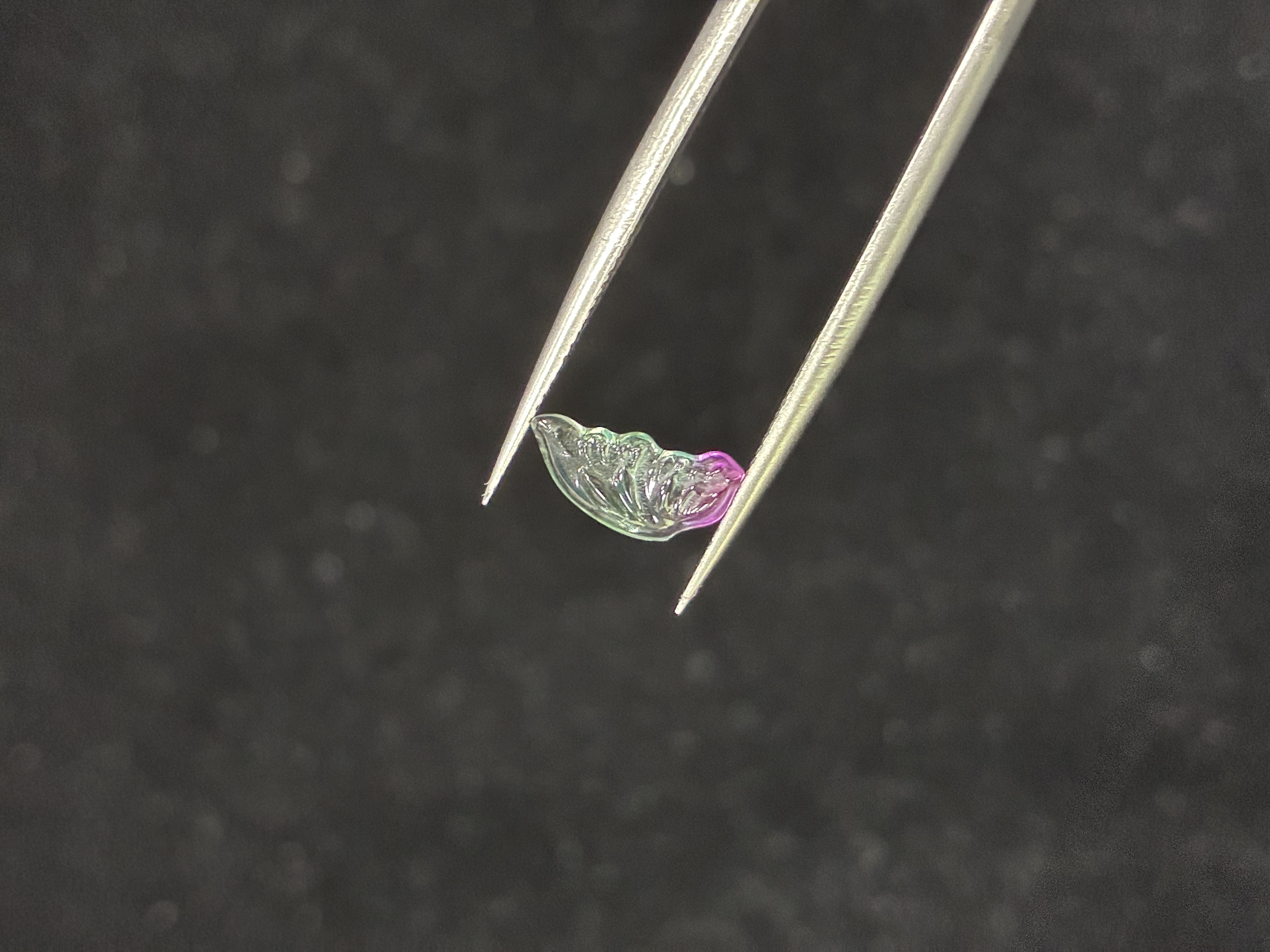 Butterfly Wings – Bi-Color Sapphire