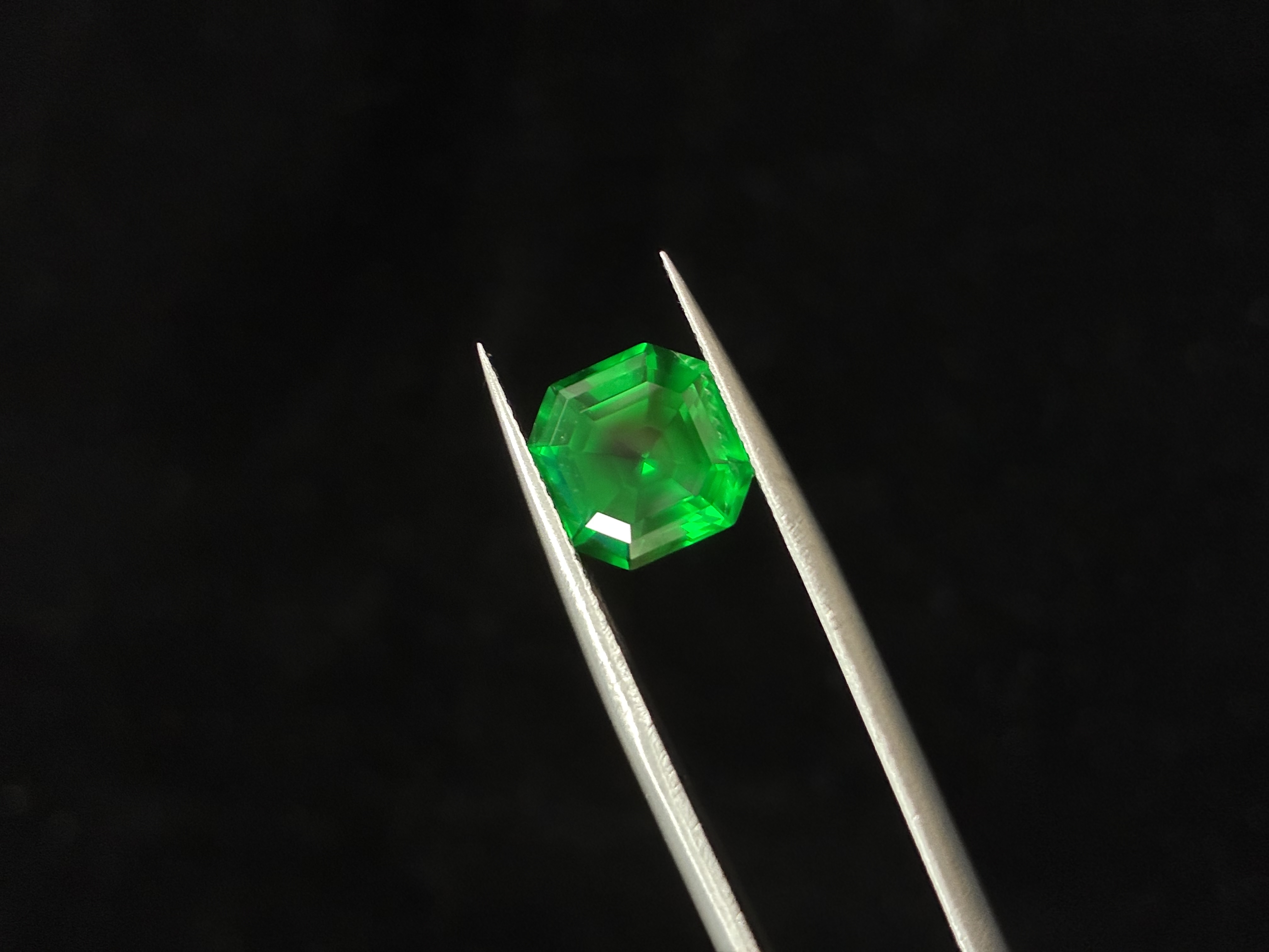 Lab-Grown Green Garnet – Asscher Cut