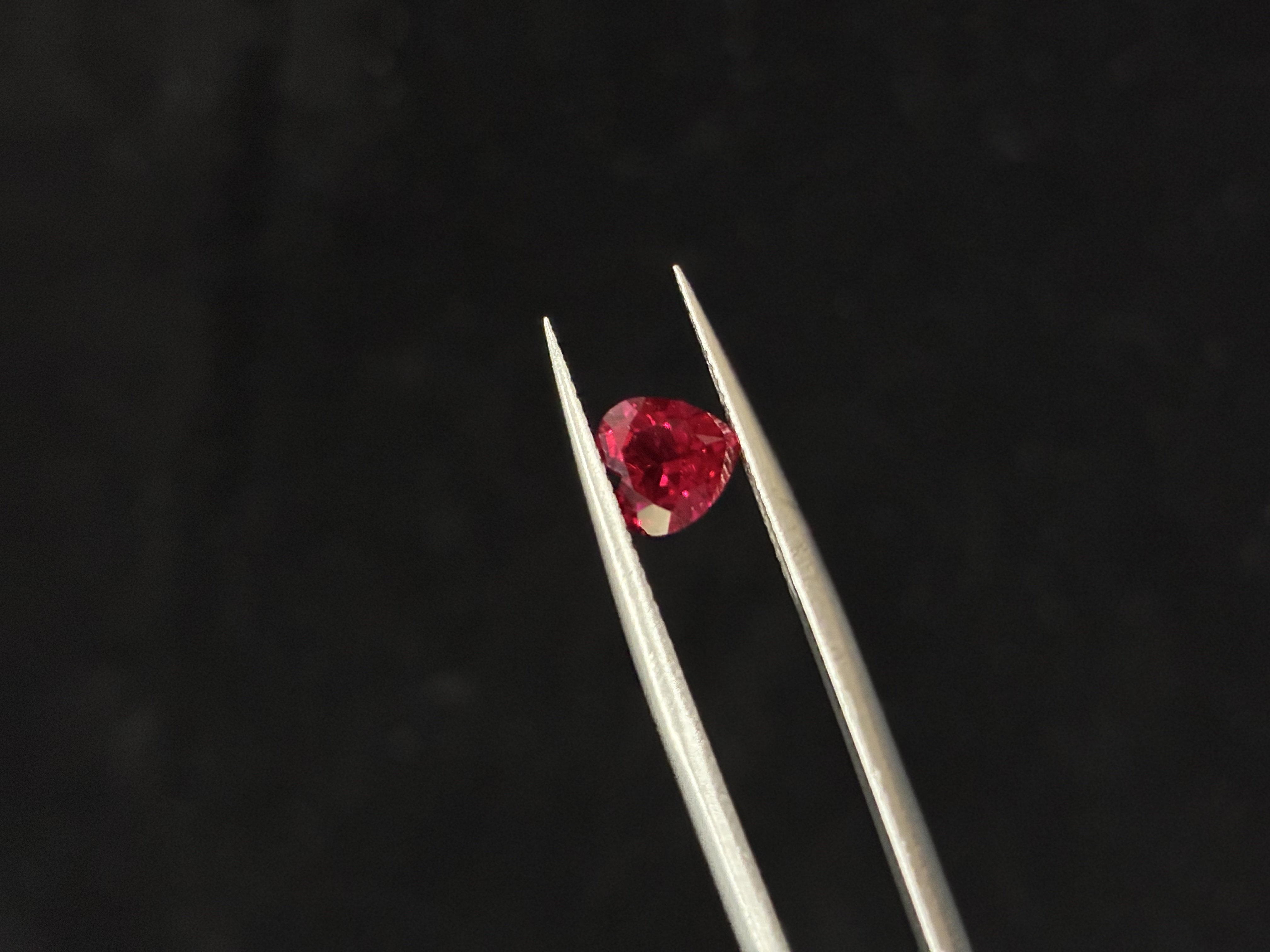 Lab-Grown Red Sapphire – Heart Cut