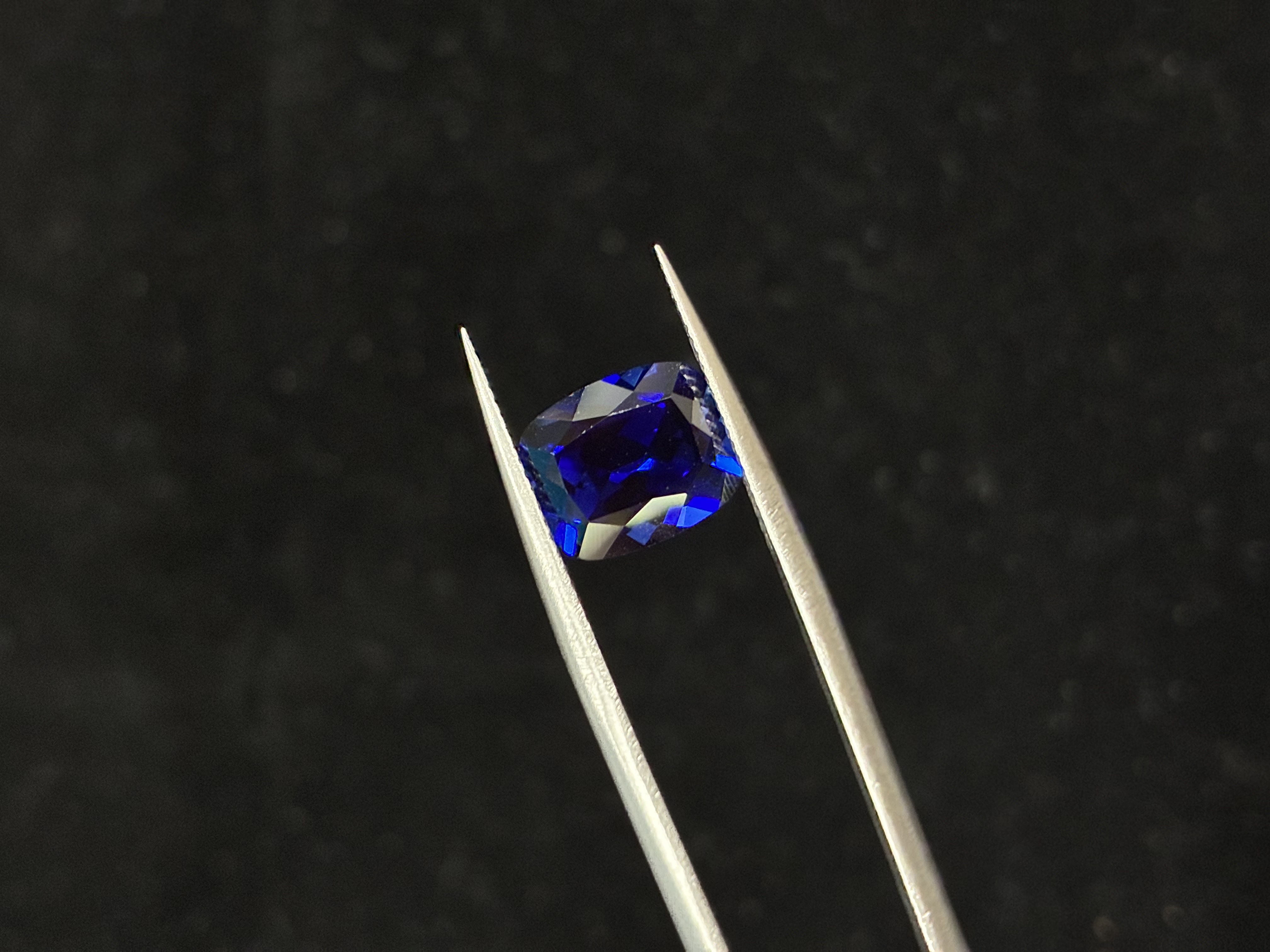 Lab-Grown Royal Blue Sapphire – Cushion Cut