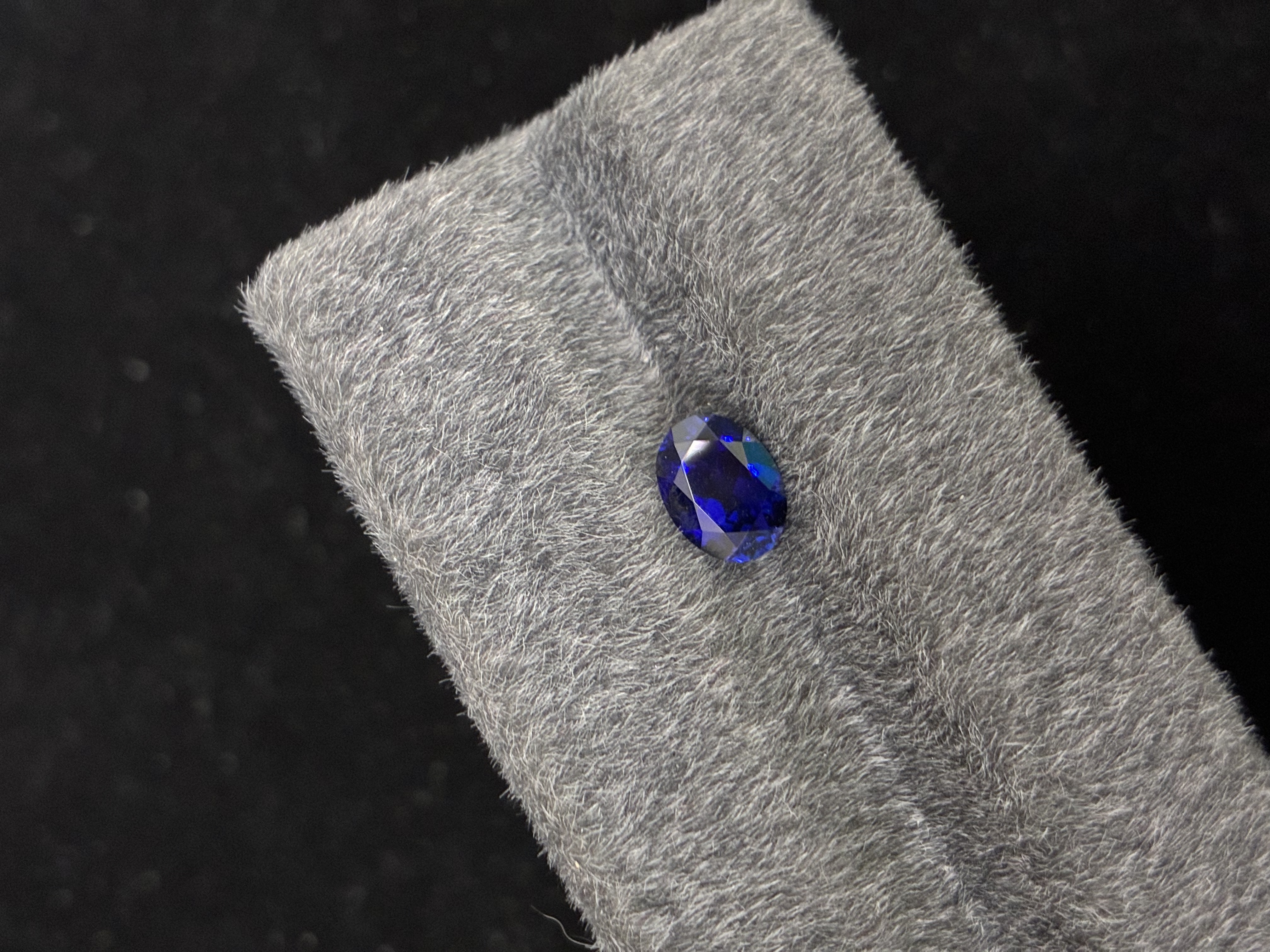 Lab-Grown Royal Blue Sapphire – Oval Cut